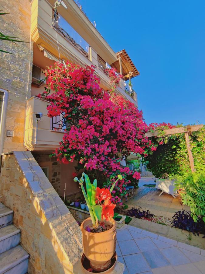 Готель Artemis Garden Near Airport Екстер'єр фото